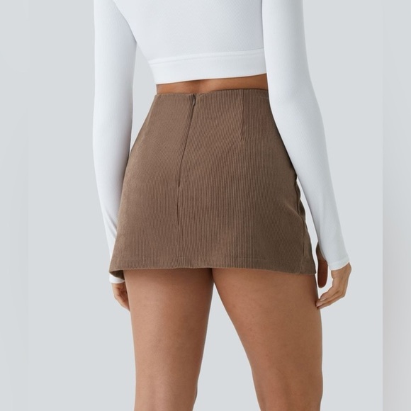 Halara High Waisted Back Zipper Split Hem 2-in-1 Corduroy Casual Skirt medium - Picture 3 of 5